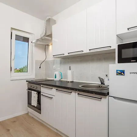 Apartment Kety Krk Town