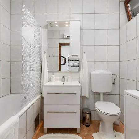 Apartment Kety *
